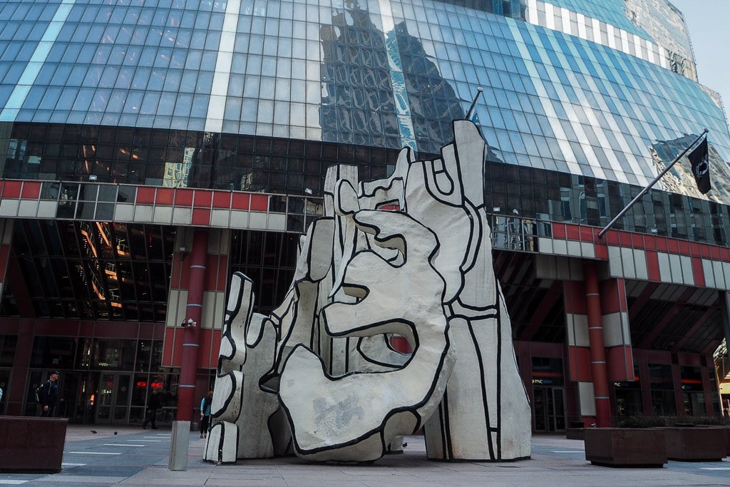 Best public art installations in Chicago a walk through the Loop!