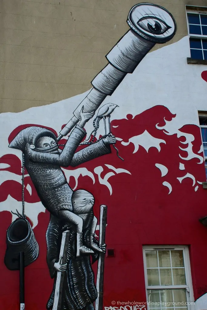 Bristol Banksy street art ©thewholeworldisaplayground