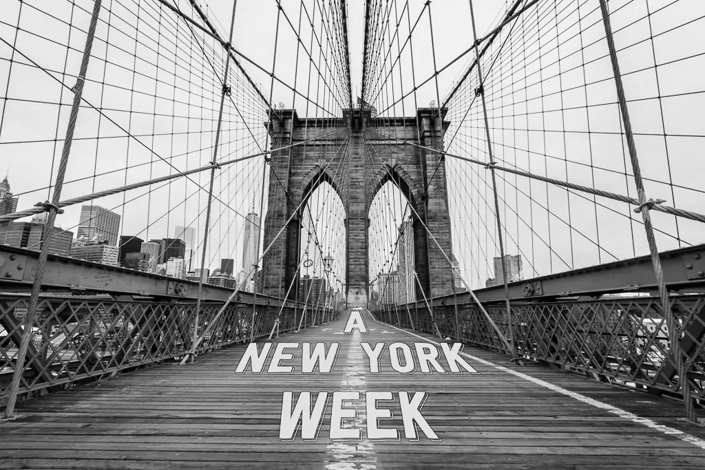 New York Week-cover