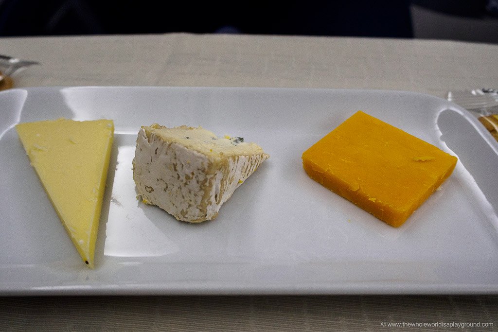Delta business class review ©thewholeworldisaplayground