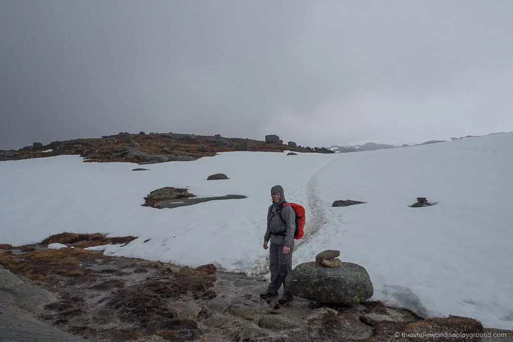 How to hike kjerag! What you need for Kjeragbolten! ©thewholeworldisaplayground