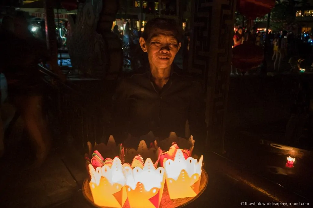 Tips and Guide to Hoi An Full Moon Lantern Festival ©thewholeworldisaplayground