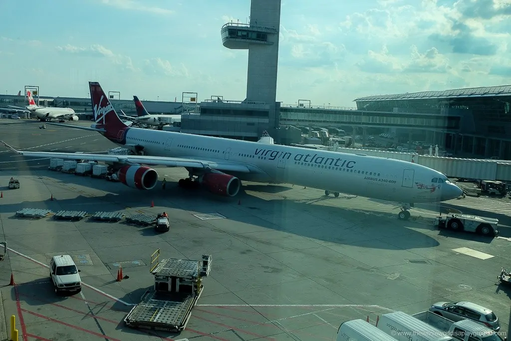 Virgin-Atlantic-Clubhouse-Lounge-JFK-9