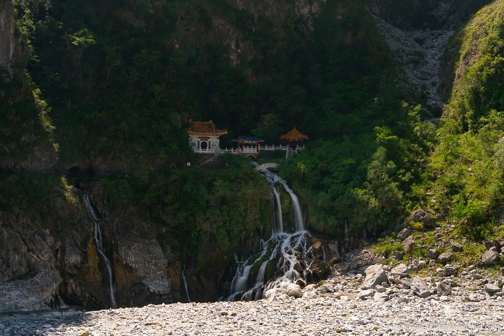 taiwan train travel