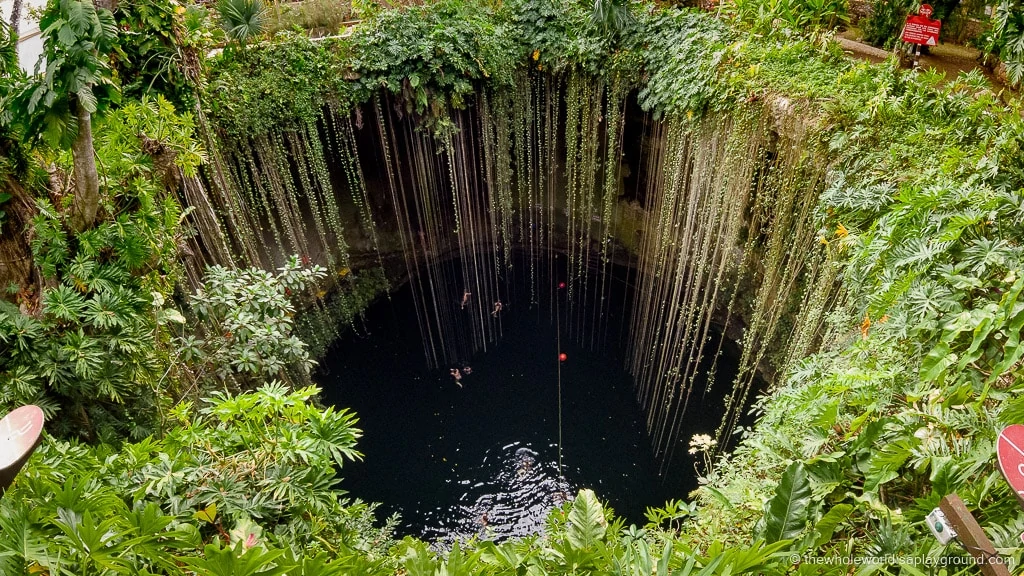 Cenote Ik Kil Chichen Itza