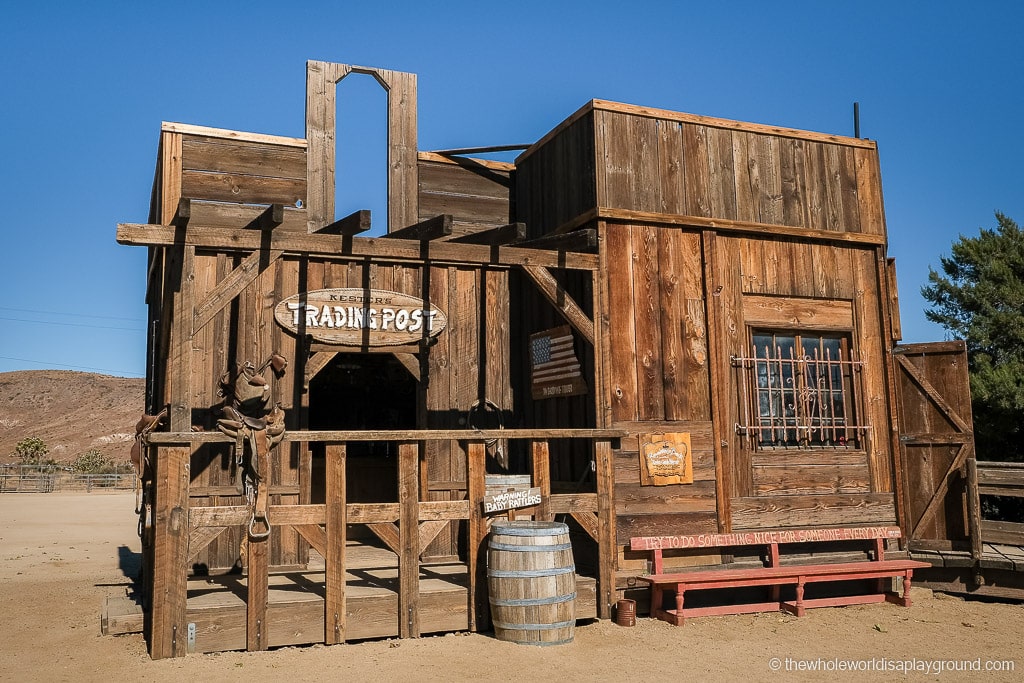 Where to Stay in Joshua Tree National Park | The Whole World Is A