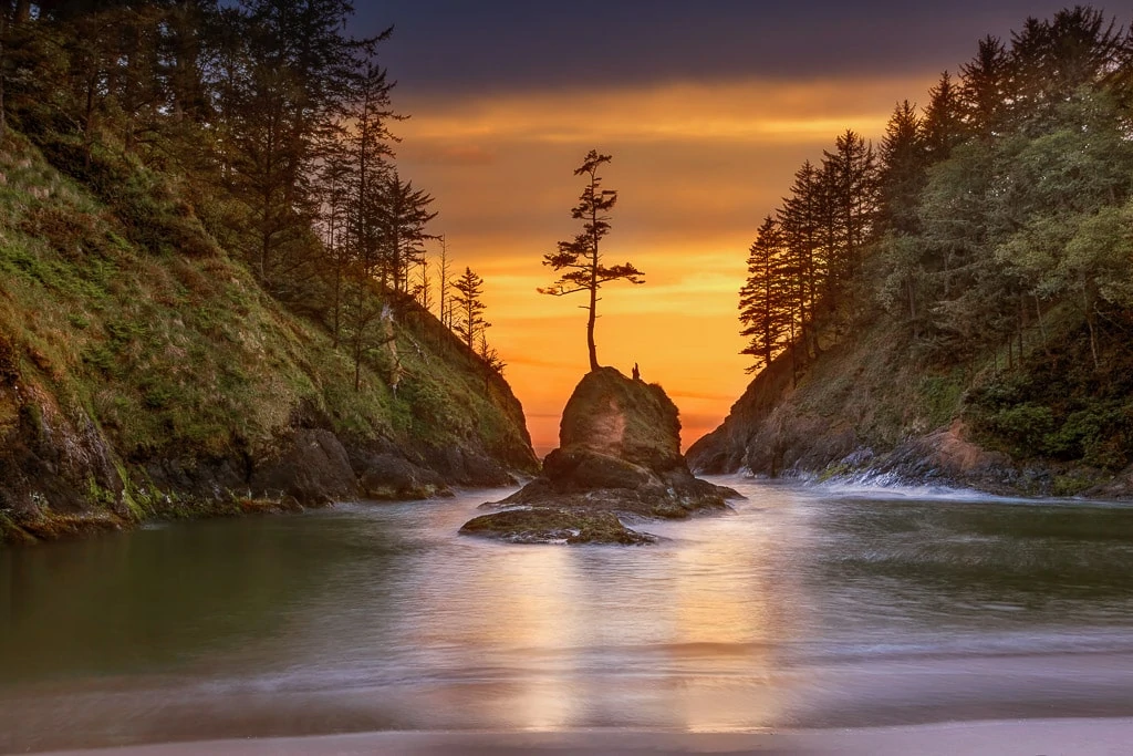 Dead Mans Cove Cape of Disappointment State Park Washington