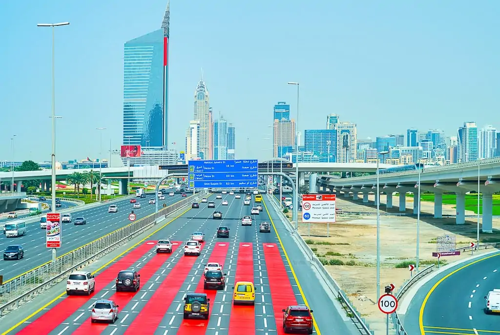 Renting a car in Dubai