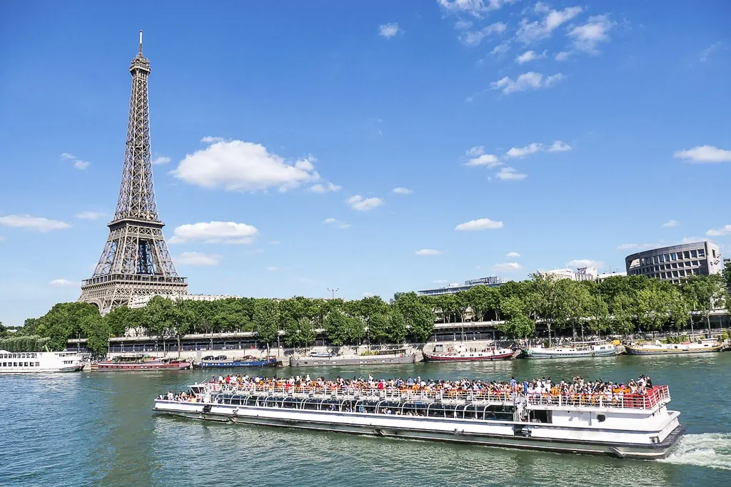 Where to Get the Best View of the Eiffel Tower - Midlife Globetrotter