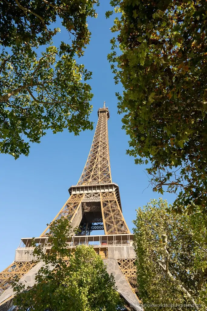 How to buy Eiffel Tower summit tickets