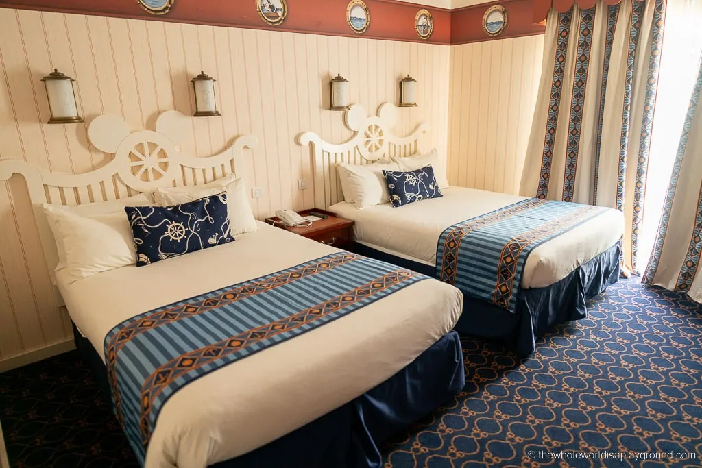 Disneyland Paris Hotels: Guide to the Disney Hotels (2024)