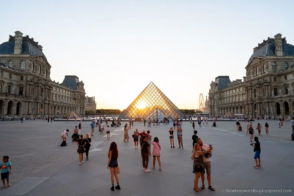 How to buy Louvre Tickets