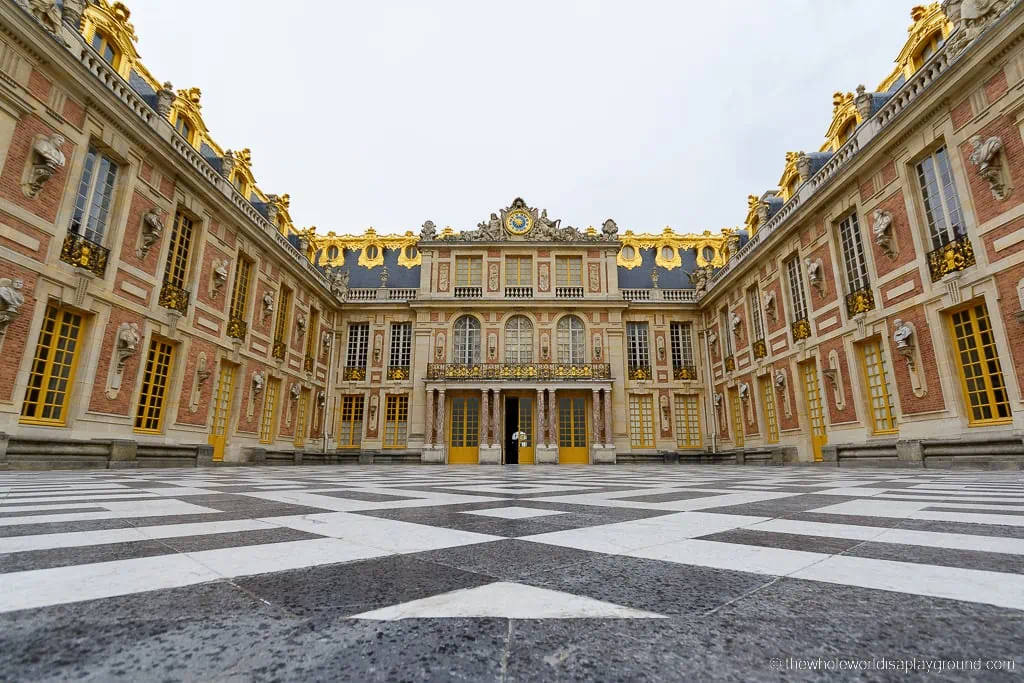How to get to Versailles from Paris