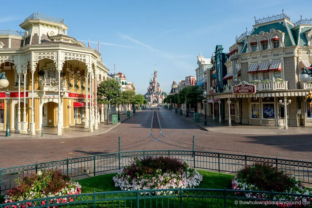 Disneyland Paris Tips for First Timers