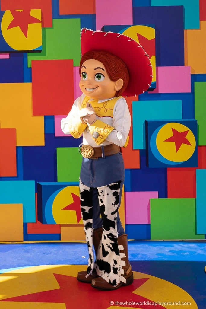Where to Meet Characters Disneyland Paris