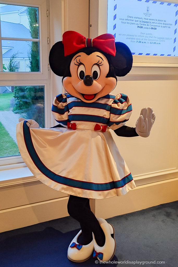 Where to Meet Characters Disneyland Paris