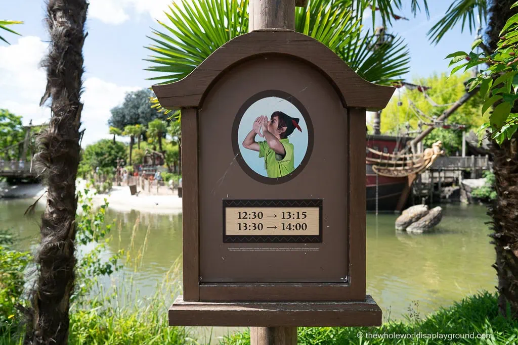 Where to Meet Characters Disneyland Paris