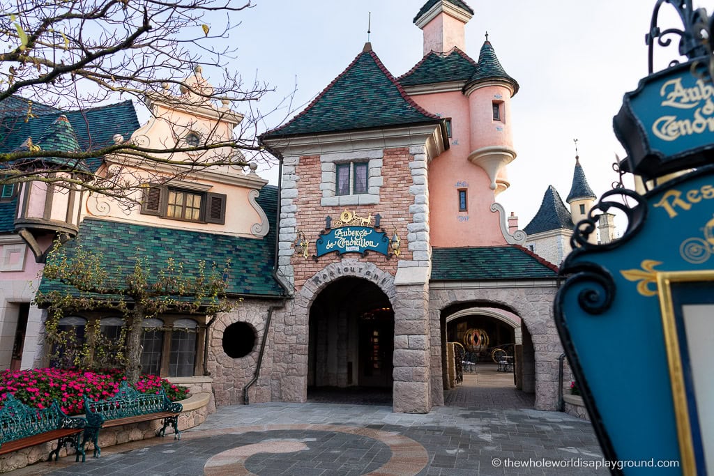 Where to Meet Characters Disneyland Paris