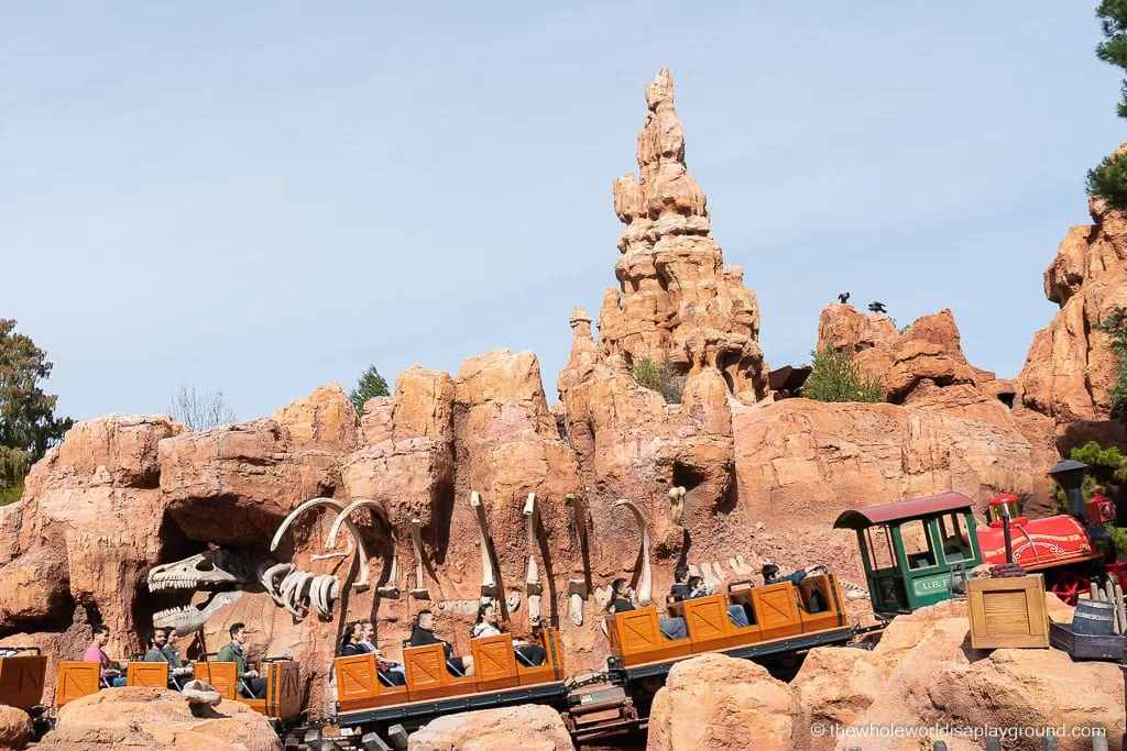 Disneyland California Early Entry Strategy