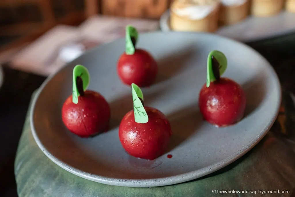 Story Book Dining at Artist Point with Snow White