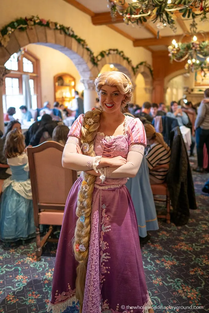 Character Dining at Disneyland Paris