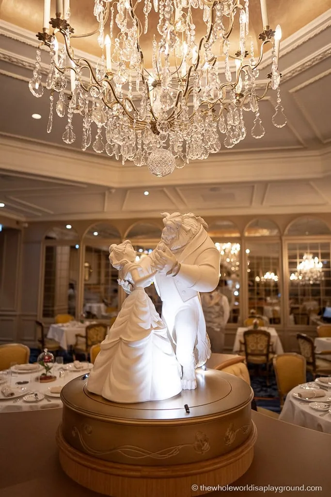 Character Dining at Disneyland Paris