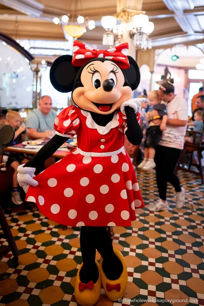 Character Dinner Plaza Gardens at Disneyland Paris