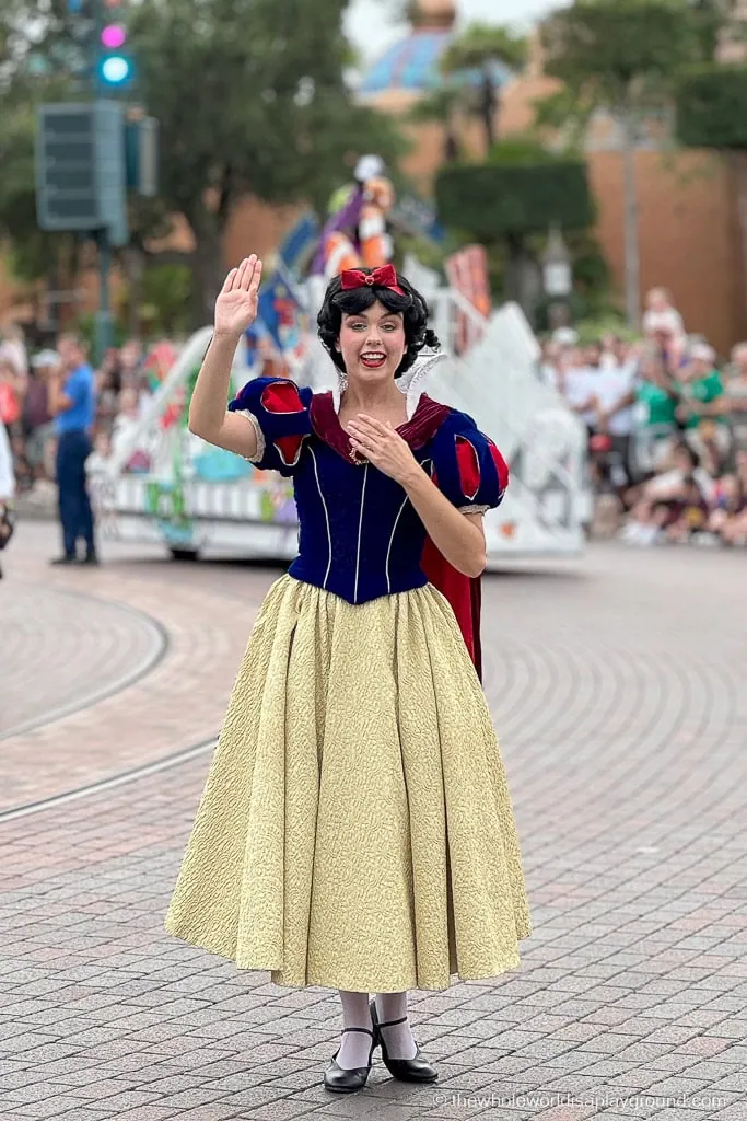 Disneyland Paris Guide 2026